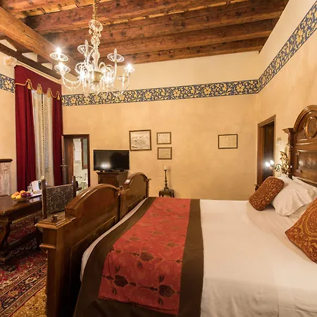 Отель Palazzo Priuli Венеция