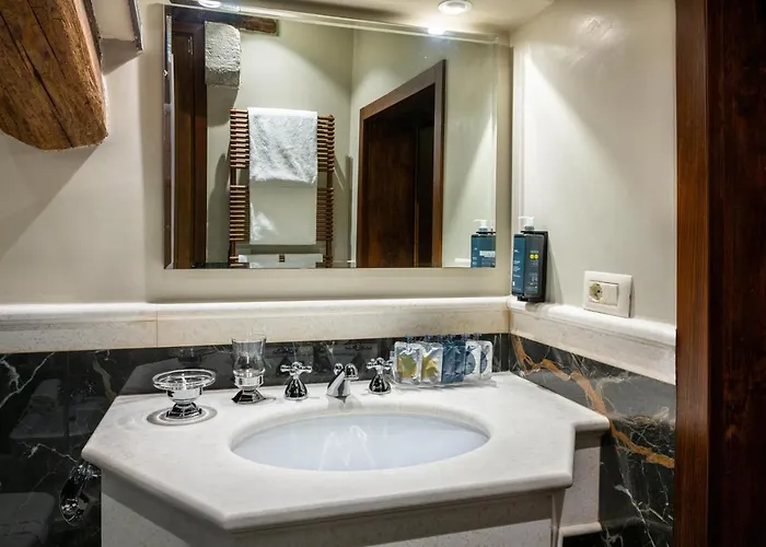 فندق Palazzo Priuli 4*