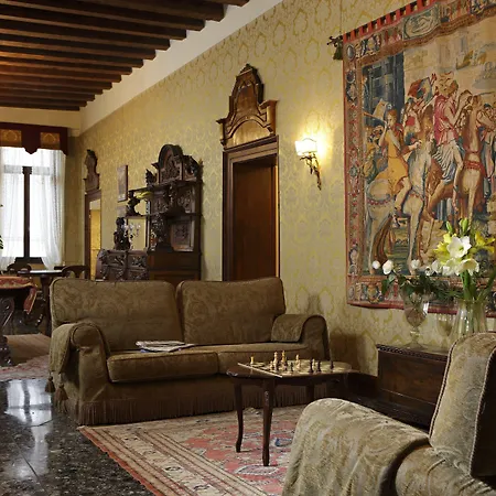 Palazzo Priuli