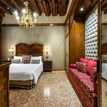 Hotel Palazzo Priuli 4*