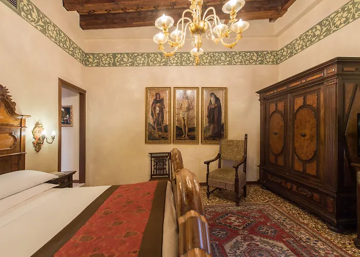 Отель Palazzo Priuli 4*