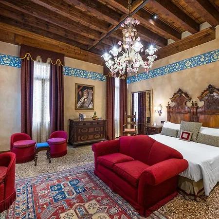 Palazzo Priuli 4* Veneza