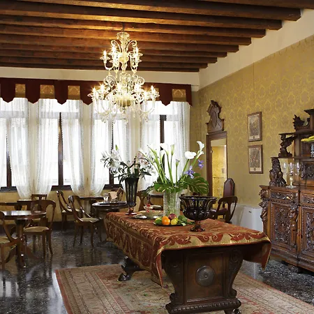 Hotel Palazzo Priuli Benátky
