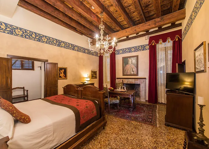 Palazzo Priuli 4* 베니스