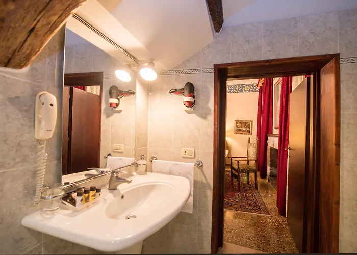 Palazzo Priuli 호텔 베니스